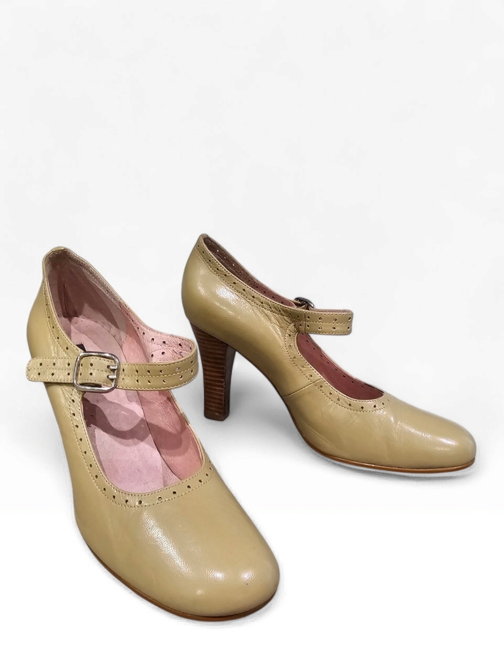 NYLA Vtg Y2K Tan Nude Leather Mary Jane Retro Style Pumps 9M